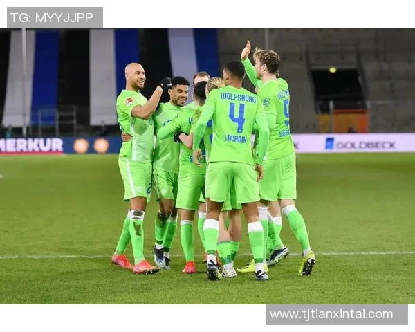 沃尔夫斯堡主帅下课:成绩低迷,球迷失望